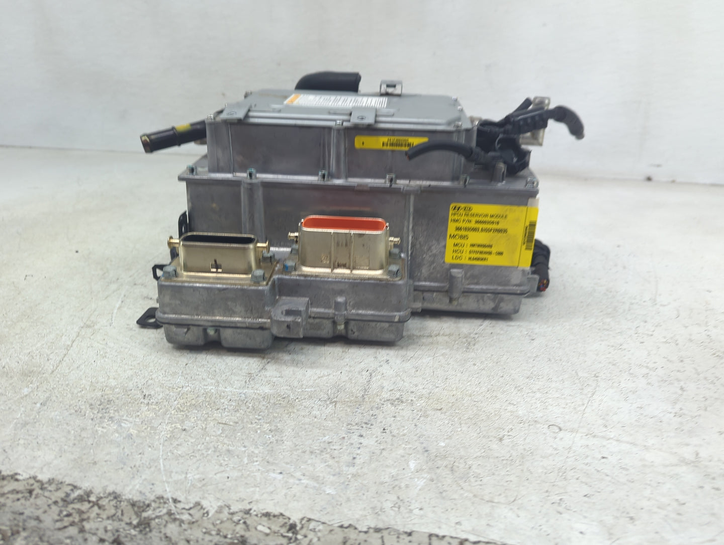 2014-2016 Kia Optima Hybrid DC Synergy Drive Power Inverter P/N:36610-3D003 Fits Fits 2014 2015 2016 OEM Used Auto Parts - O