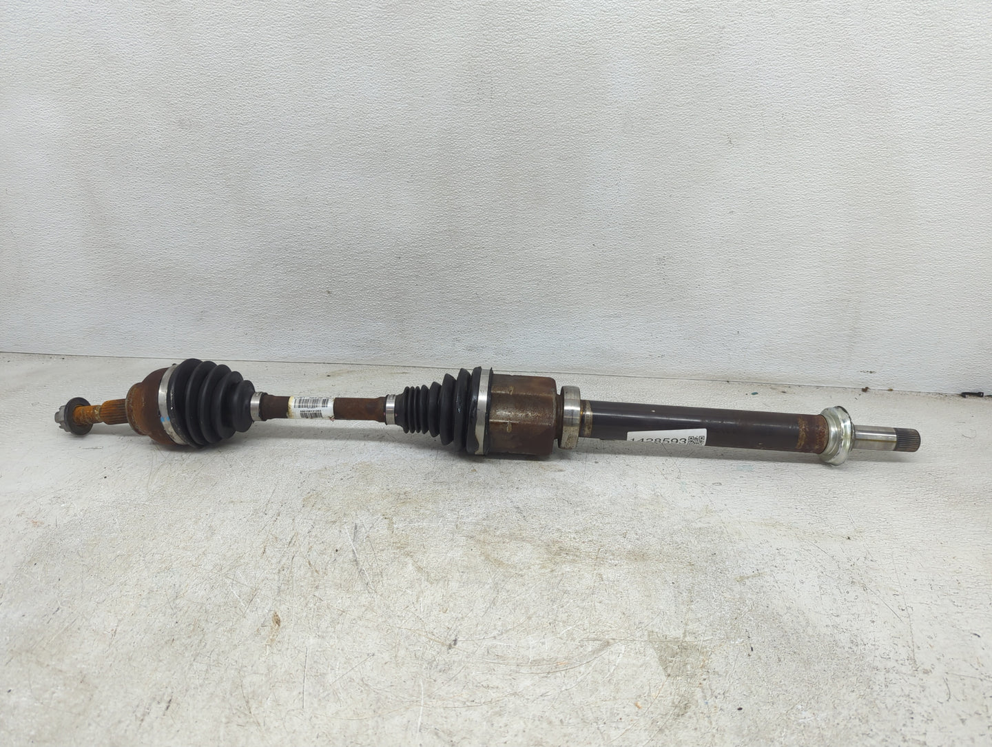 2014-2015 Kia Optima Axle Shaft Front Driver Cv C/v - Oemusedautoparts1.com