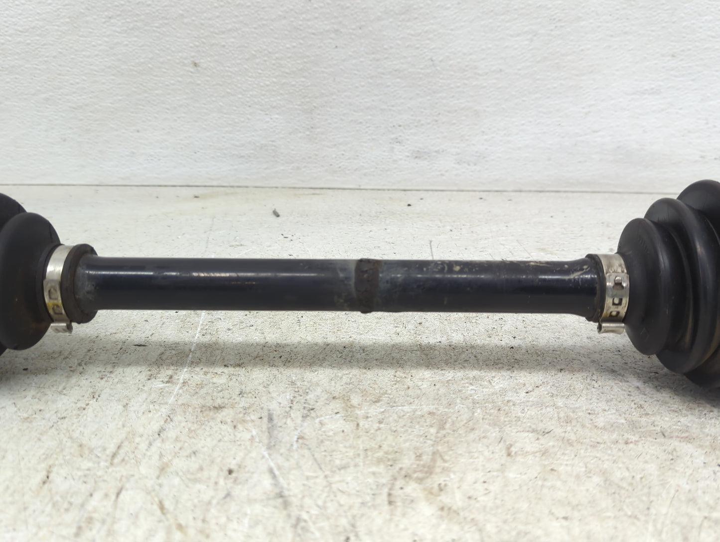 2014-2015 Kia Optima Axle Shaft Front Driver Cv C/v - Oemusedautoparts1.com