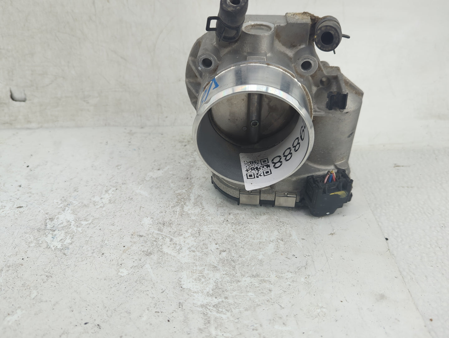 2011-2015 Kia Optima Throttle Body P/N:35100-2G700 Fits Fits 2011 2012 2013 2014 2015 2016 OEM Used Auto Parts - Oemusedauto