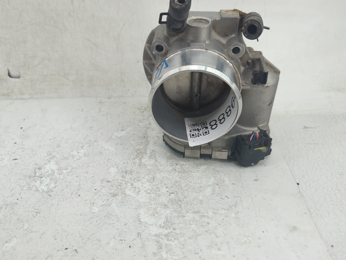 2011-2015 Kia Optima Throttle Body P/N:35100-2G700 Fits Fits 2011 2012 2013 2014 2015 2016 OEM Used Auto Parts - Oemusedauto