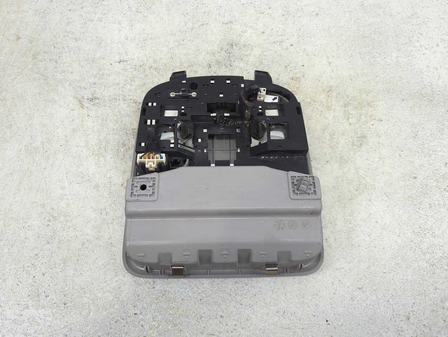 2014-2016 Kia Optima Overhead Roof Console 1430128 - Oemusedautoparts1.com