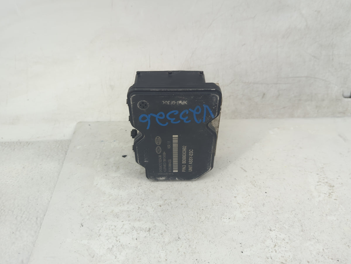 2014-2015 Kia Optima Anti-Lock Brake ABS Pump Module Actuator OEM P/N:58920-2T870 Fits Fits 2014 2015 OEM Used Auto Parts - 