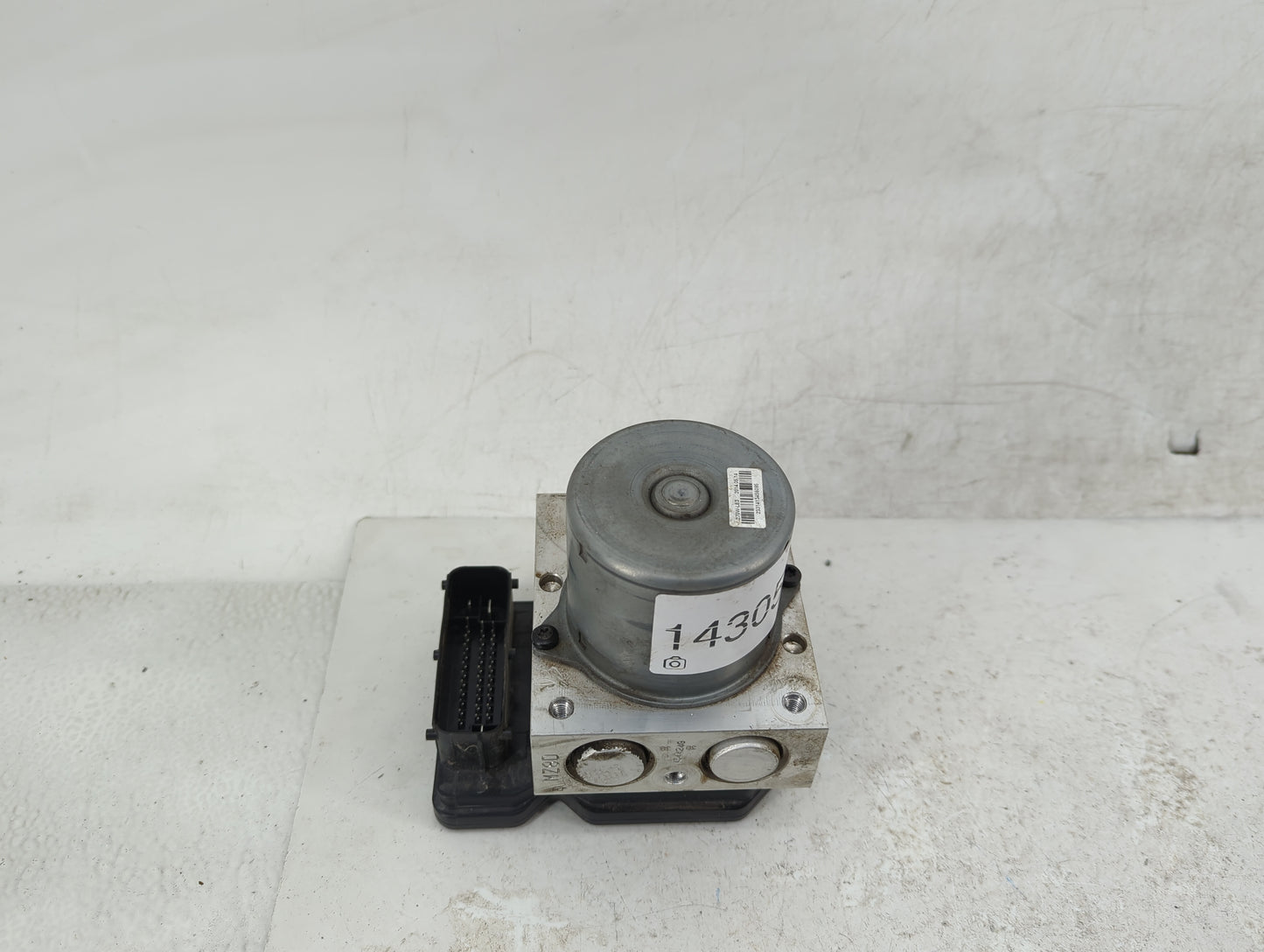 2014-2015 Kia Optima ABS Pump Control Module Replacement Fits Fits 2014 2015 OEM Used Auto Parts - Oemusedautoparts1.com