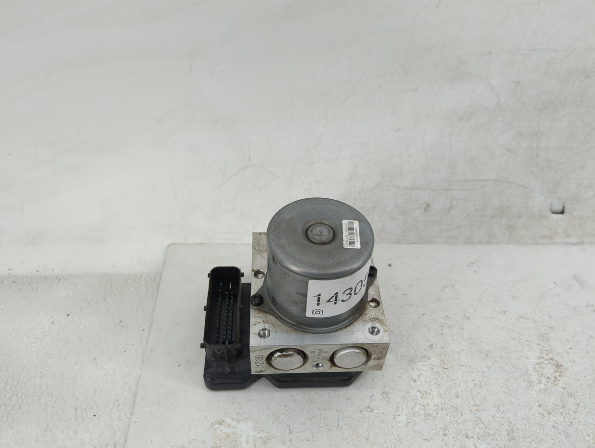 2014-2015 Kia Optima Anti-Lock Brake ABS Pump Module Actuator OEM Fits Fits 2014 2015 OEM Used Auto Parts - Oemusedautoparts