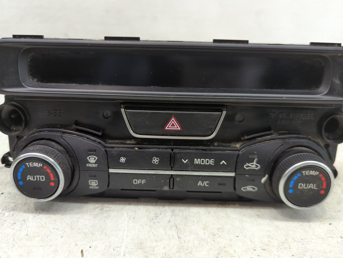 2014-2015 Kia Optima Climate Control Module Temperature AC/Heater Replacement P/N:97250-2TNN1CA Fits Fits 2014 2015 OEM Used