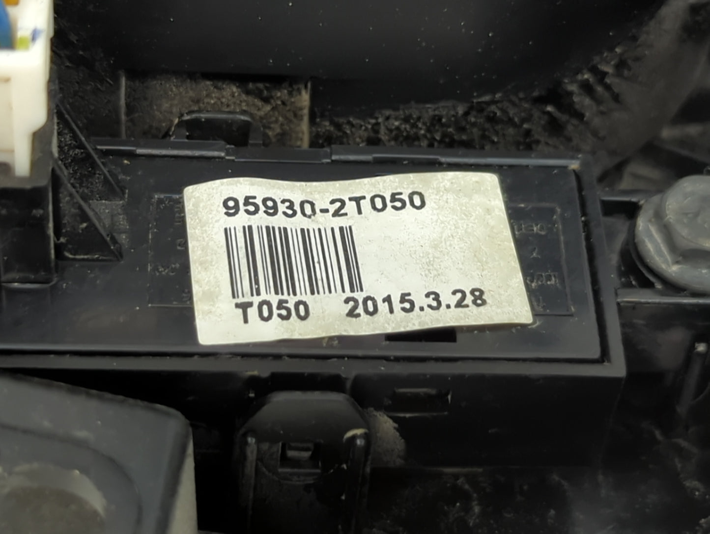 2015 Kia Optima Climate Control Module Temperature AC/Heater Replacement P/N:95930-2T050 Fits OEM Used Auto Parts - Oemuseda
