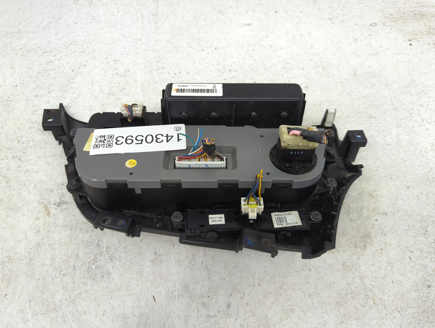 2015 Kia Optima Climate Control Module Temperature AC/Heater Replacement P/N:95930-2T050 Fits OEM Used Auto Parts - Oemuseda