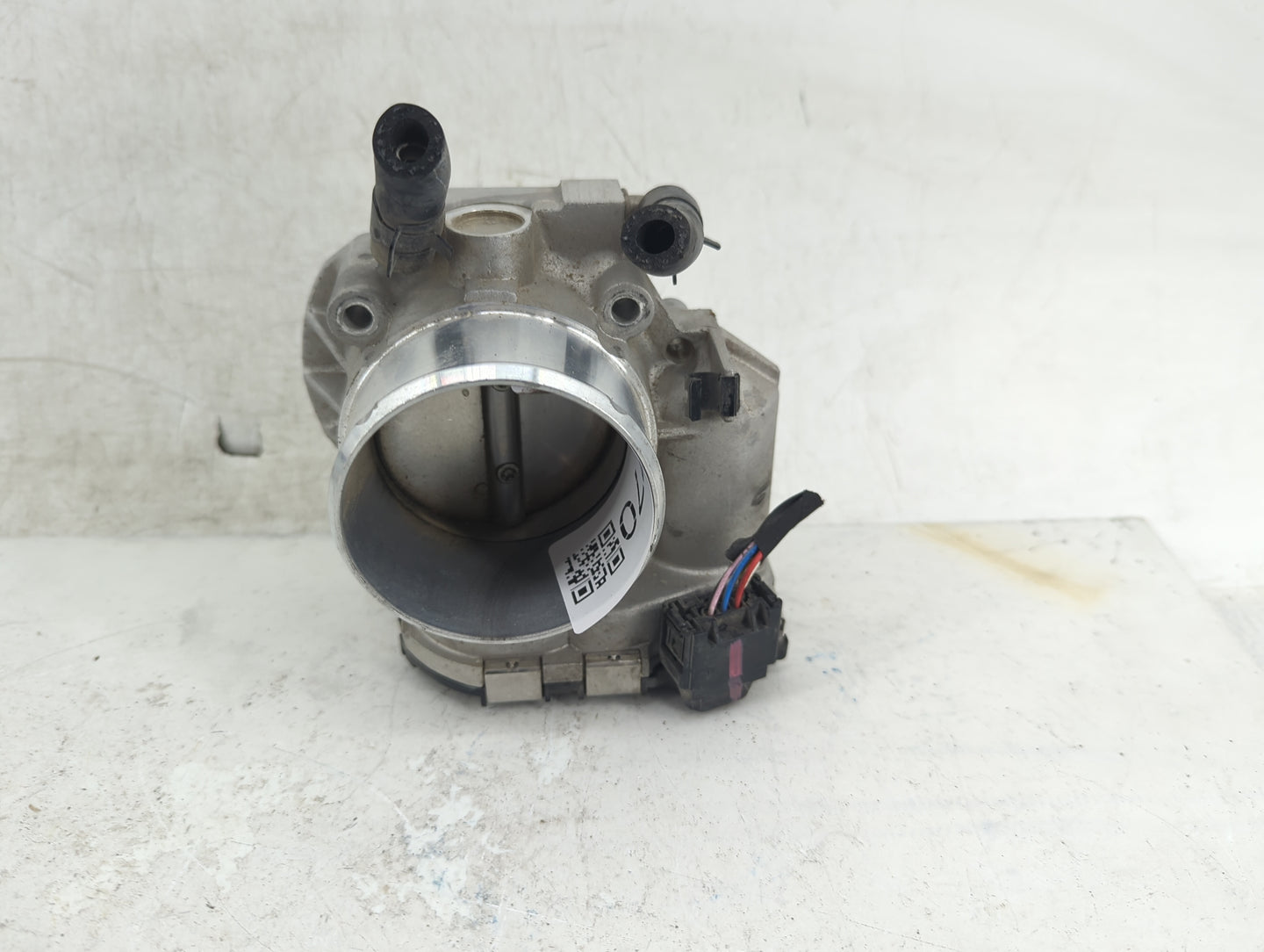 2011-2015 Kia Optima Throttle Body P/N:35100-26700 Fits Fits 2011 2012 2013 2014 2015 2016 OEM Used Auto Parts - Oemusedauto