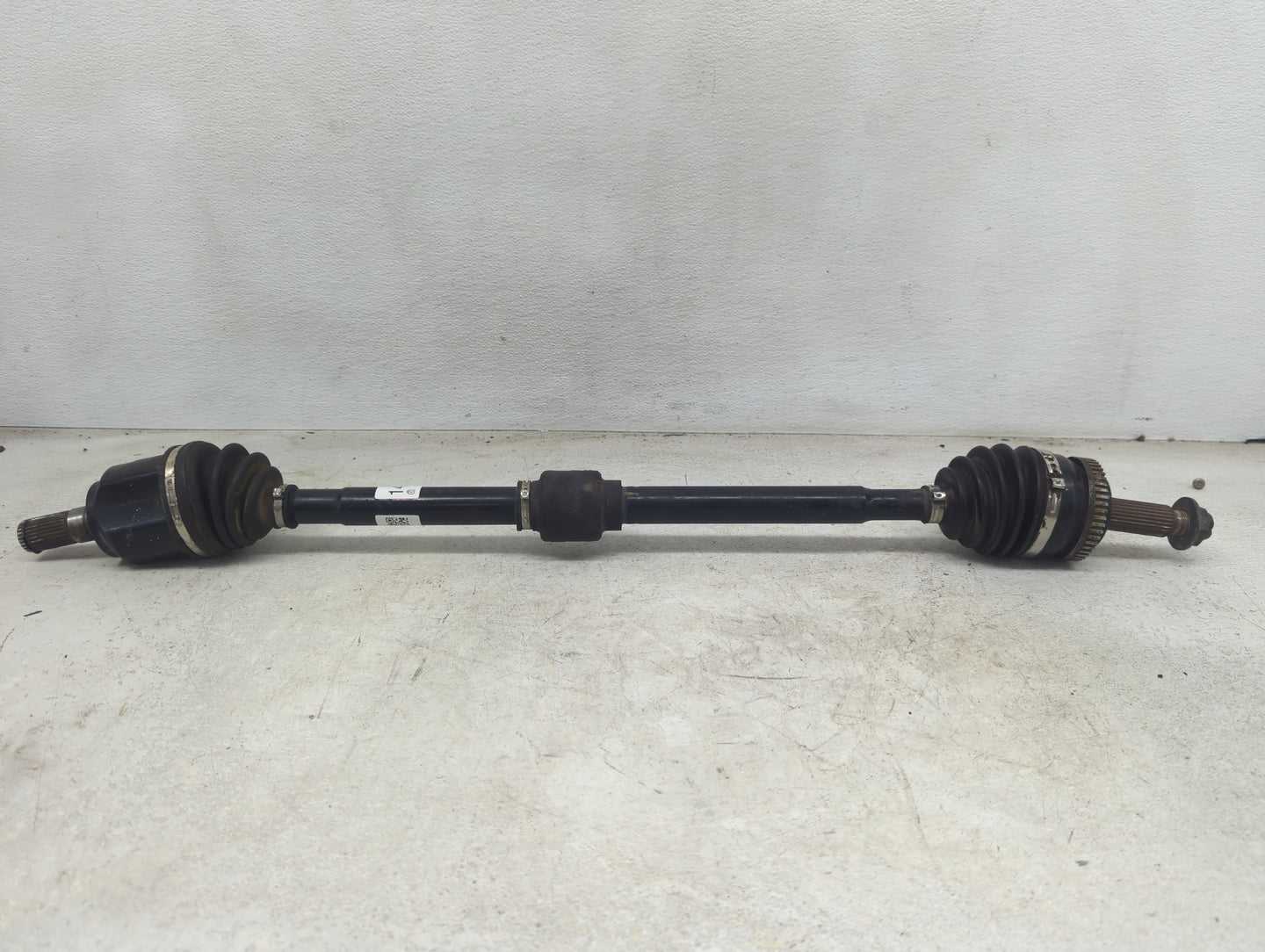 2014-2015 Kia Optima Axle Shaft Front Passenger Cv C/v - Oemusedautoparts1.com