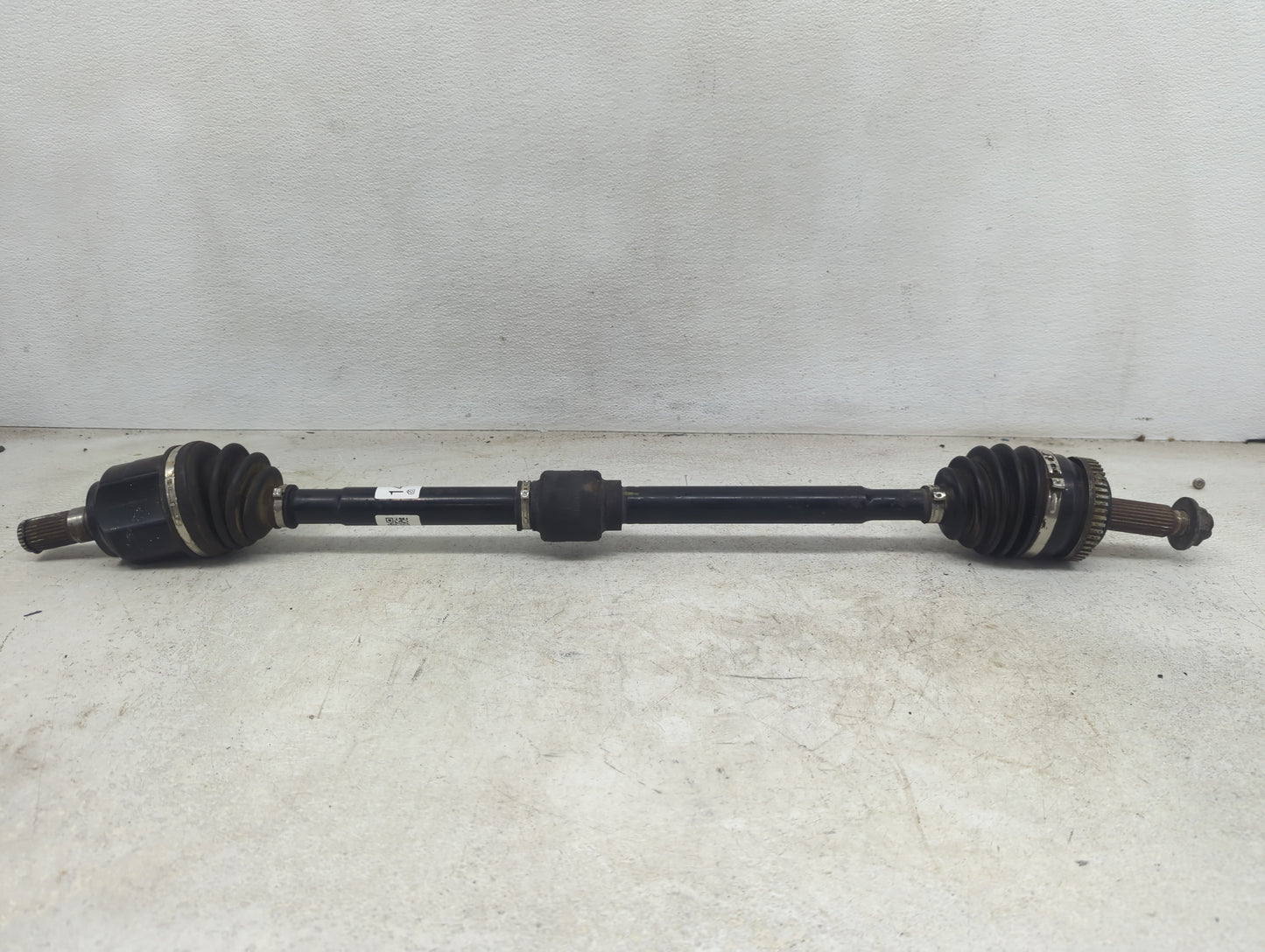 2014-2015 Kia Optima Axle Shaft Front Passenger Cv C/v - Oemusedautoparts1.com