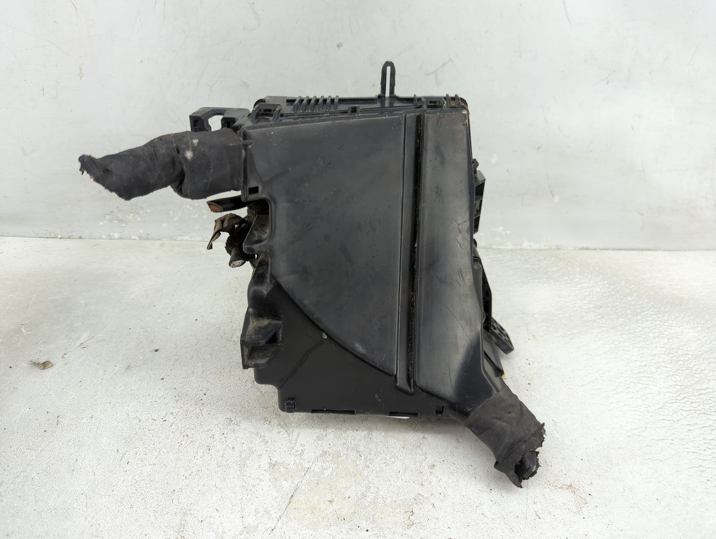 2016 Kia Optima Fusebox Fuse Box Panel Relay Module P/N:91955-2T820 Fits OEM Used Auto Parts - Oemusedautoparts1.com