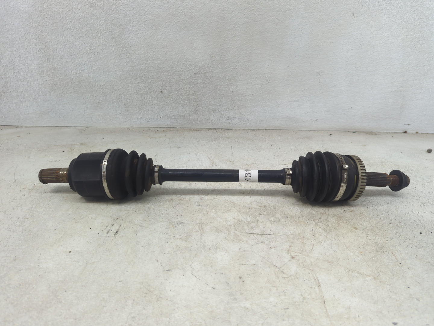 2014-2015 Kia Optima Axle Shaft Front Driver Cv C/v - Oemusedautoparts1.com