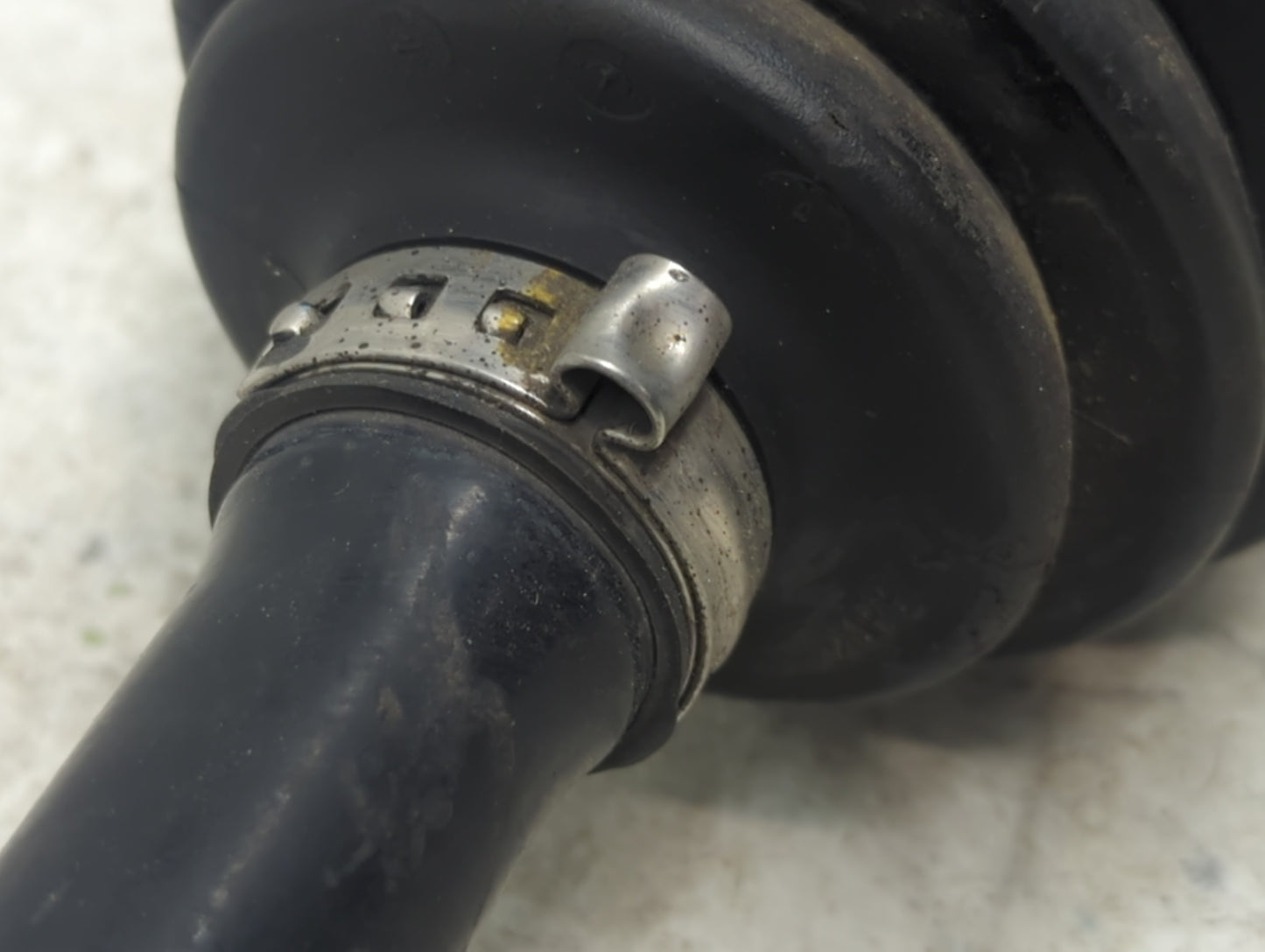 2014-2015 Kia Optima Axle Shaft Front Driver Cv C/v - Oemusedautoparts1.com
