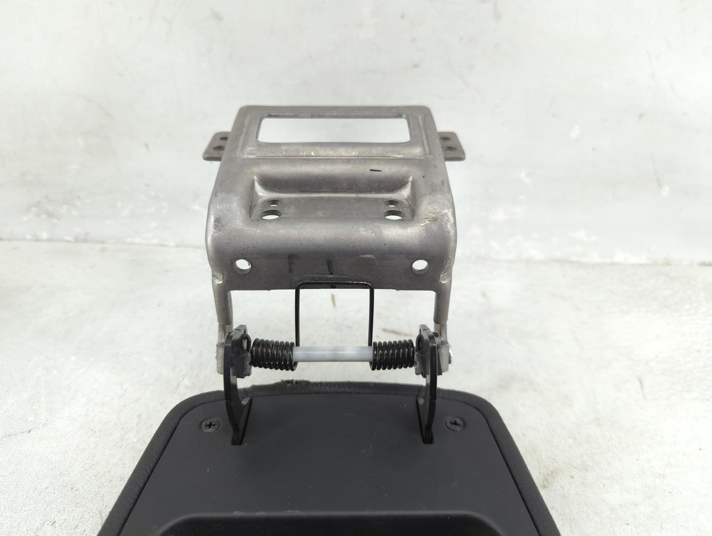 2015 Kia Optima Center Console Armrest Cover Lid Fits OEM Used Auto Parts - Oemusedautoparts1.com