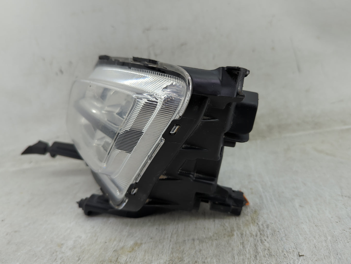 2014-2016 Kia Optima Driver Left Oem Fog Light Lamp - Oemusedautoparts1.com