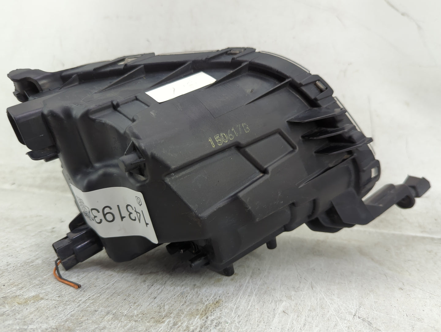 2014-2016 Kia Optima Driver Left Oem Fog Light Lamp - Oemusedautoparts1.com
