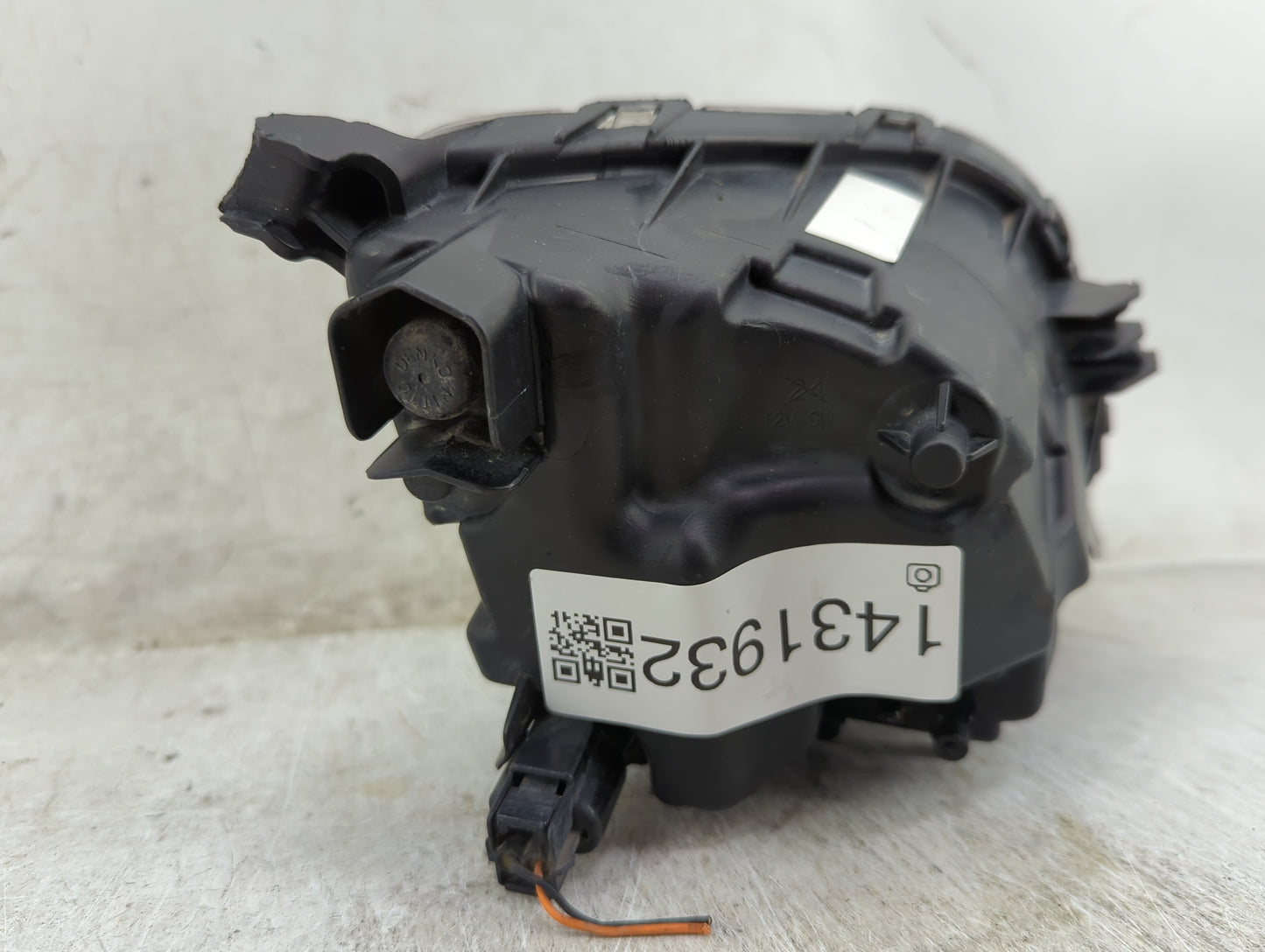 2014-2016 Kia Optima Driver Left Oem Fog Light Lamp - Oemusedautoparts1.com