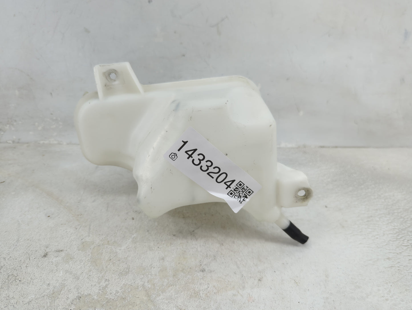 2011-2016 Kia Optima Radiator Coolant Overflow Expansion Tank Bottle - Oemusedautoparts1.com