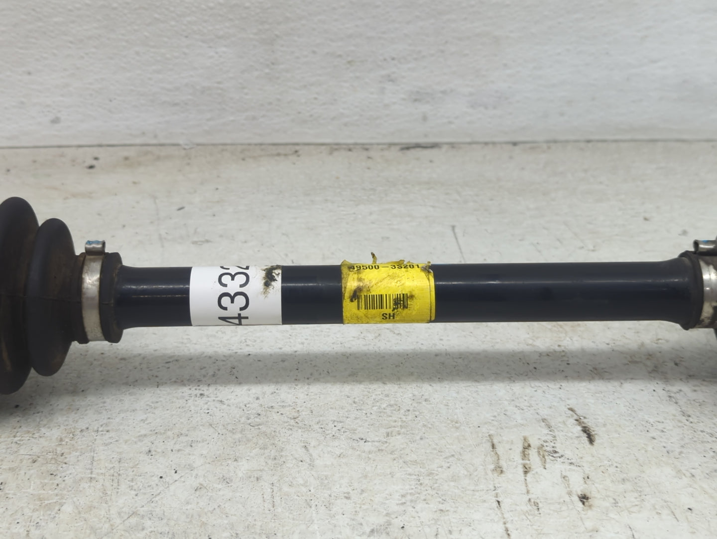 2014-2015 Kia Optima Axle Shaft Front Driver Cv C/v - Oemusedautoparts1.com