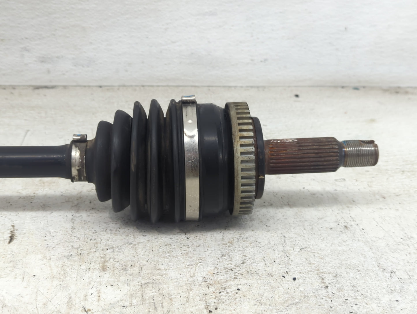 2014-2015 Kia Optima Axle Shaft Front Driver Cv C/v - Oemusedautoparts1.com