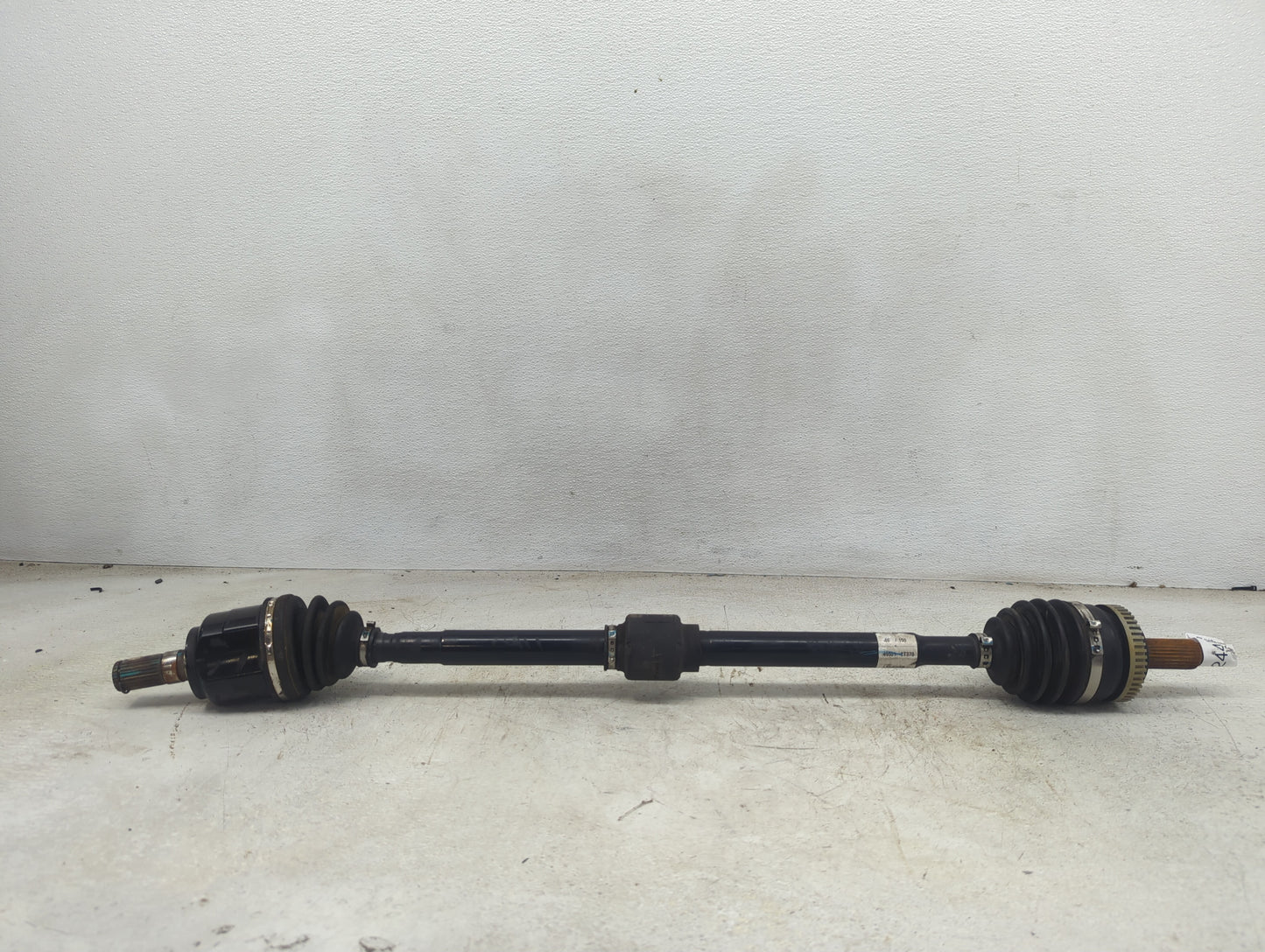 2014-2015 Kia Optima Axle Shaft Front Passenger Cv C/v - Oemusedautoparts1.com