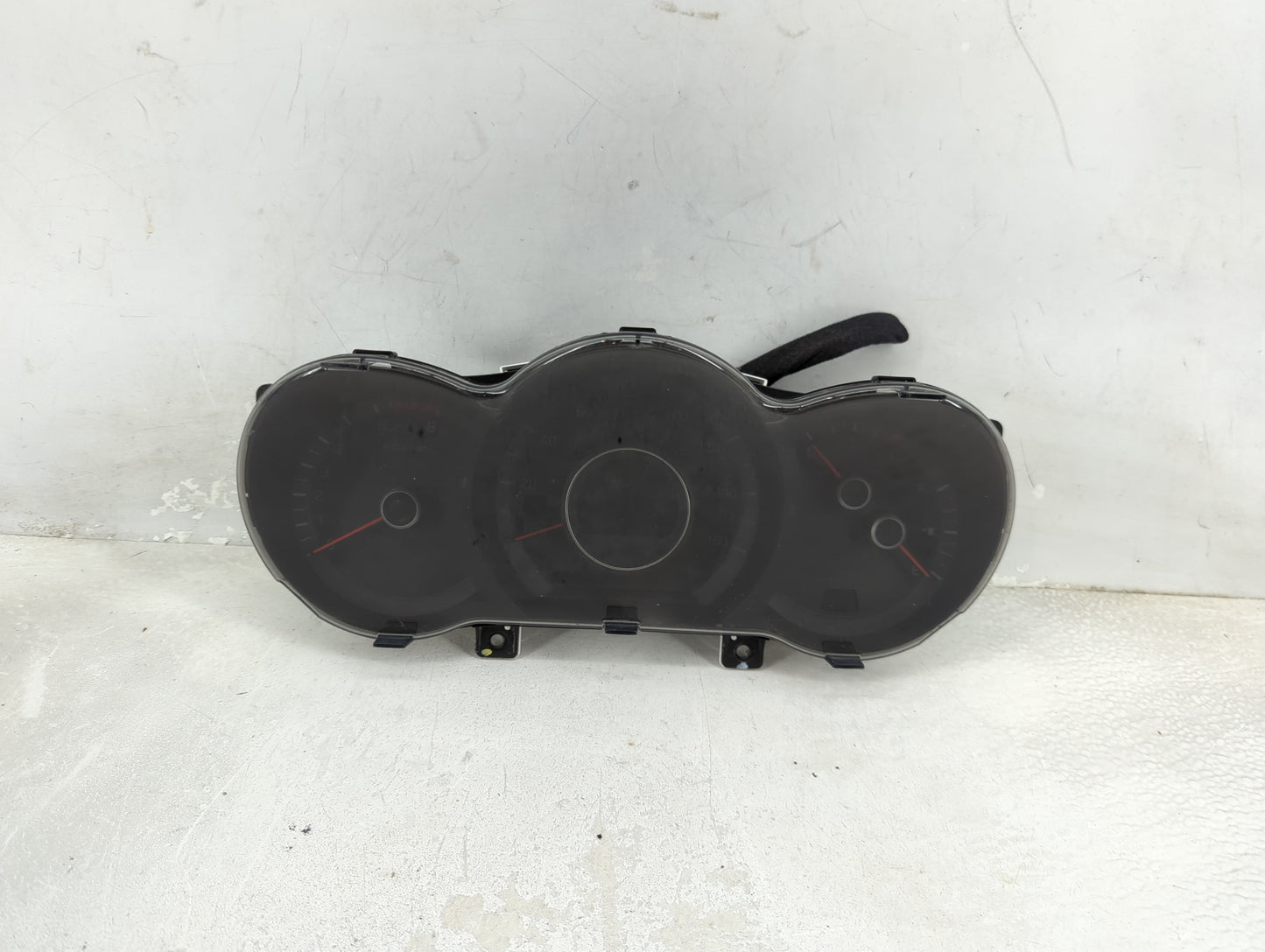 2014-2015 Kia Optima Instrument Cluster Speedometer Gauges P/N:94031-2T270 Fits Fits 2014 2015 OEM Used Auto Parts - Oemused