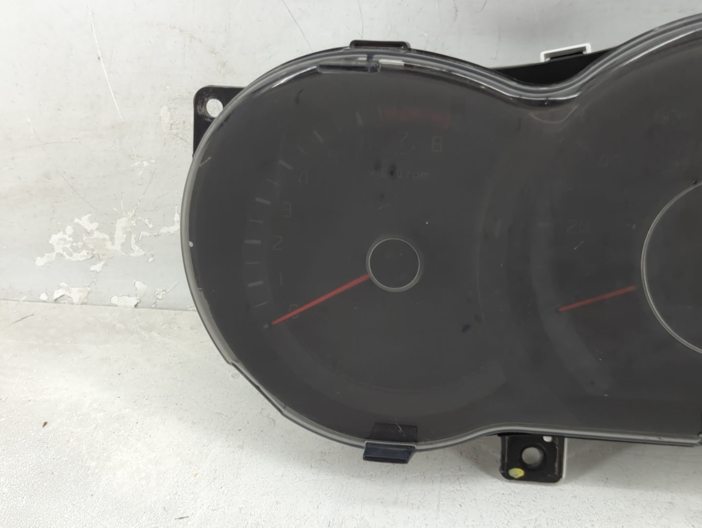 2014-2015 Kia Optima Instrument Cluster Speedometer Gauges P/N:94031-2T270 Fits Fits 2014 2015 OEM Used Auto Parts - Oemused