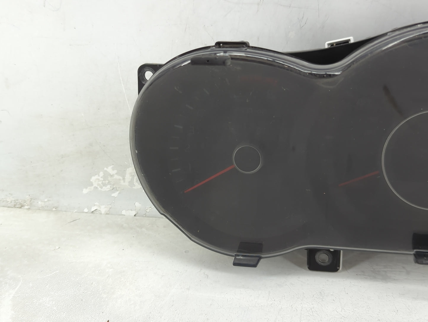 2014-2015 Kia Optima Instrument Cluster Speedometer Gauges P/N:94031-2T270 Fits Fits 2014 2015 OEM Used Auto Parts - Oemused