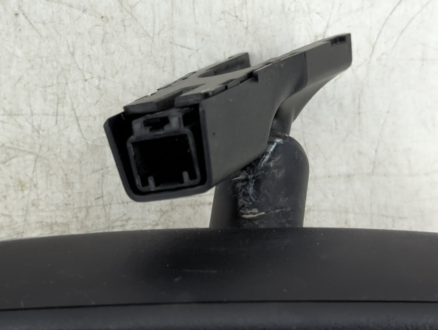 2013-2016 Kia Optima Interior Rear View Mirror Replacement OEM P/N:E11026004 GNTX-535 Fits OEM Used Auto Parts - Oemusedauto