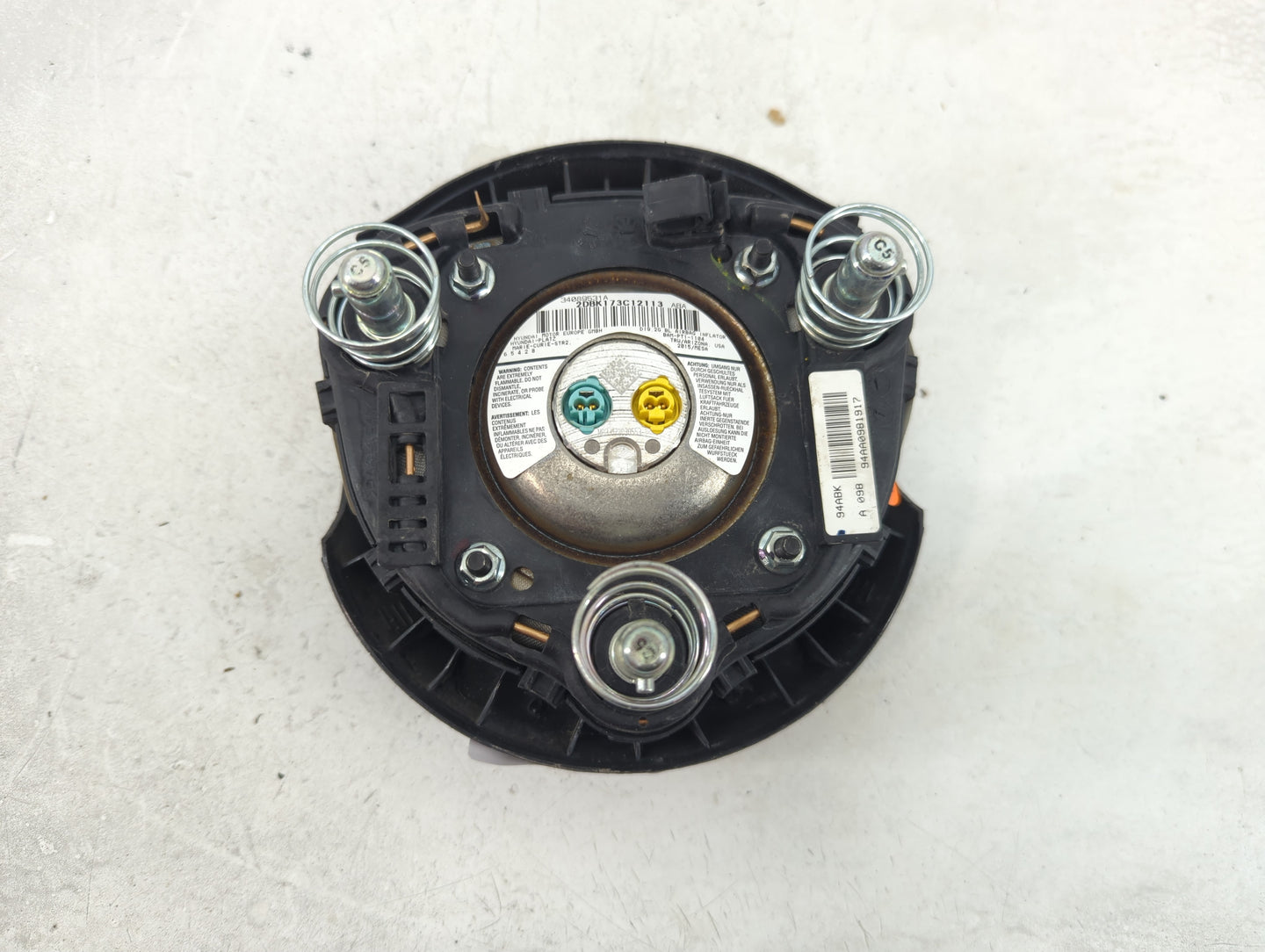 2015 Kia Optima Air Bag Driver Left Steering Wheel Mounted P/N:34089531A Fits OEM Used Auto Parts - Oemusedautoparts1.com