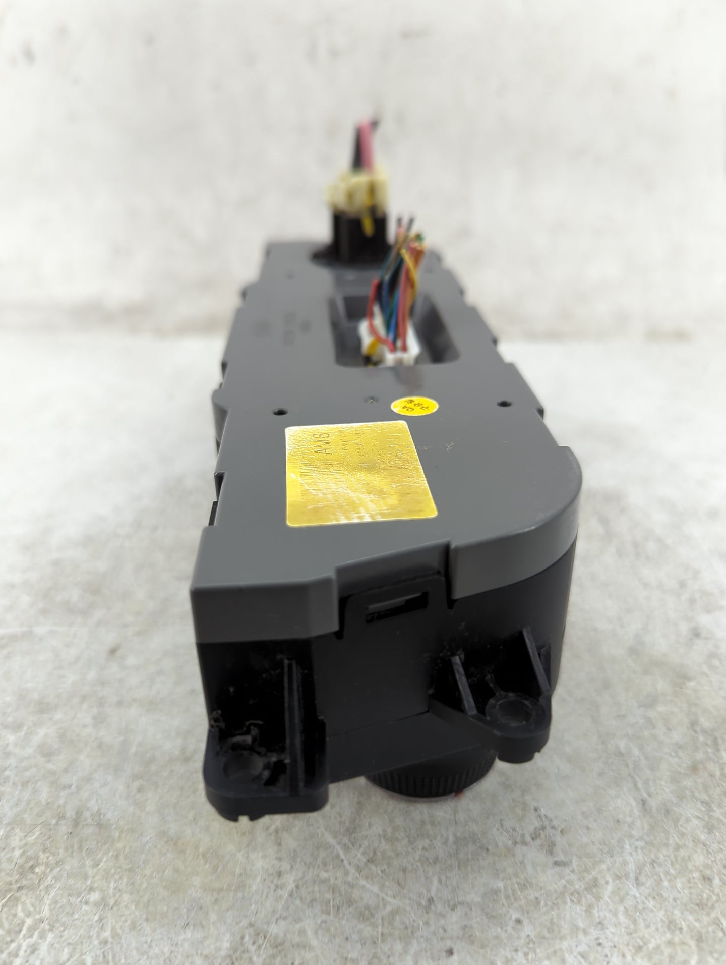 2015 Kia Optima Climate Control Module Temperature AC/Heater Replacement P/N:97250-2TXXX Fits OEM Used Auto Parts - Oemuseda