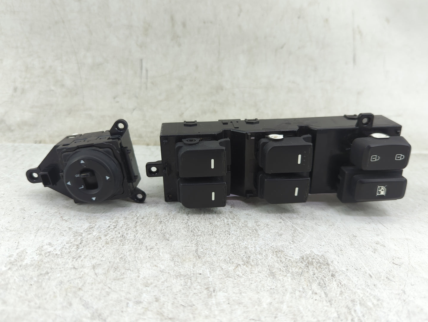 2015 Kia Optima Master Power Window Switch Replacement Driver Side Left P/N:49V490-1210 Fits OEM Used Auto Parts - Oemusedau