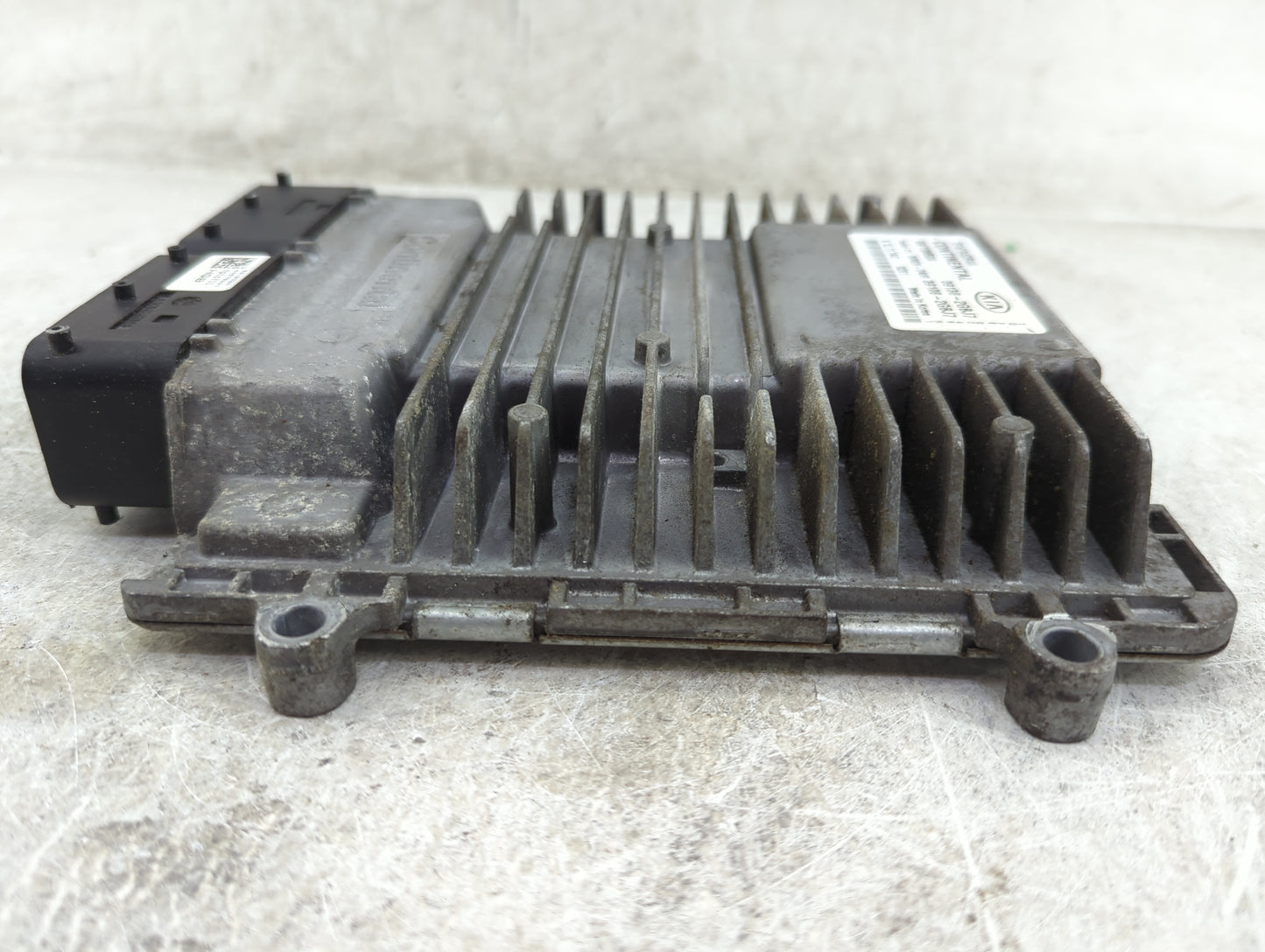 2015 Kia Optima PCM Engine Control Computer ECU ECM PCU OEM P/N:39138-2GBJ7 39108-2GBJ7, 5WY3M53A, TFAFS4DR4A, SIM2K-240R Fi