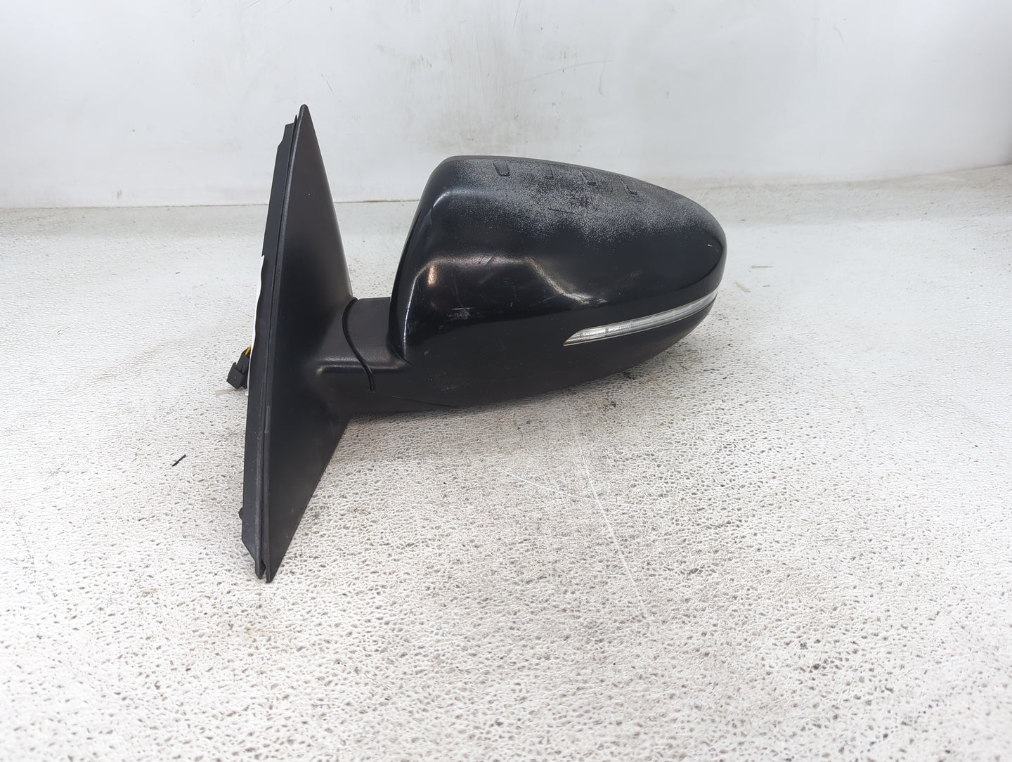 2014-2016 Kia Optima Driver Side View Mirror - Left Door Mirror OEM Used - Oemusedautoparts1.com