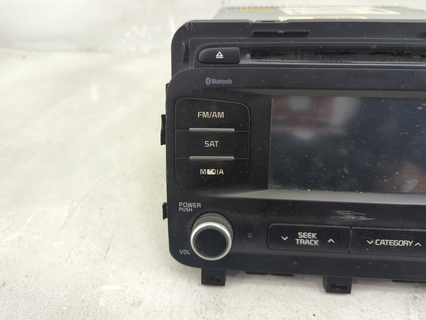 2014-2016 Kia Optima Radio AM FM Cd Player Receiver Replacement P/N:96160-2TAA1CA Fits Fits 2014 2015 2016 OEM Used Auto Par