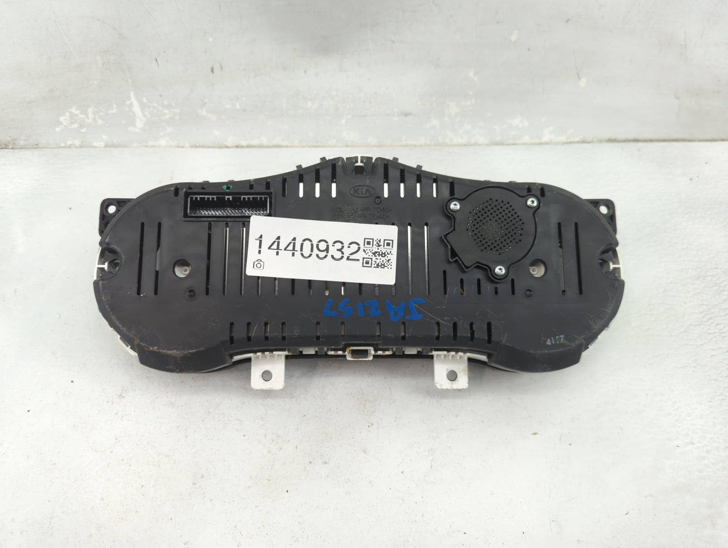 2014-2016 Kia Optima Instrument Cluster Speedometer Gauges P/N:94041-4U030 Fits Fits 2014 2015 2016 OEM Used Auto Parts - Oe