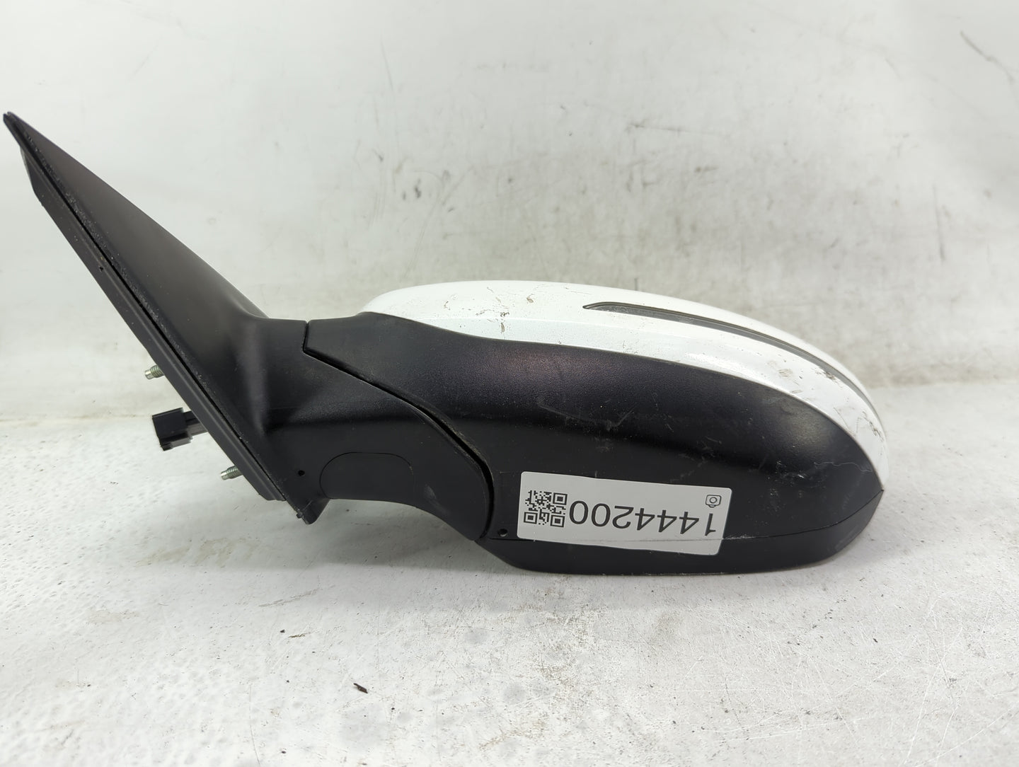 2014-2015 Kia Optima Driver Side View Mirror - Left Door Mirror OEM Used - Oemusedautoparts1.com