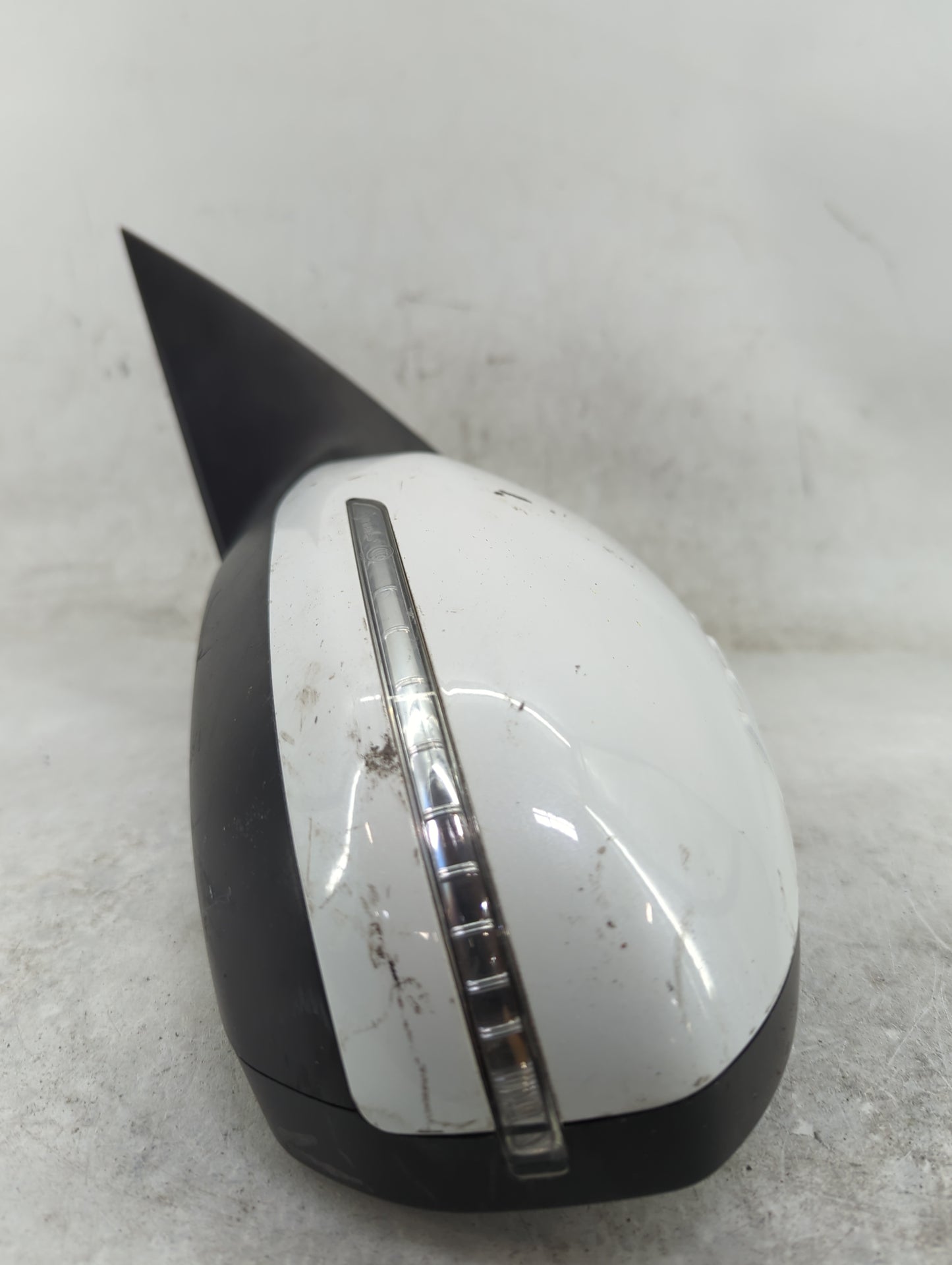2014-2015 Kia Optima Driver Side View Mirror - Left Door Mirror OEM Used - Oemusedautoparts1.com