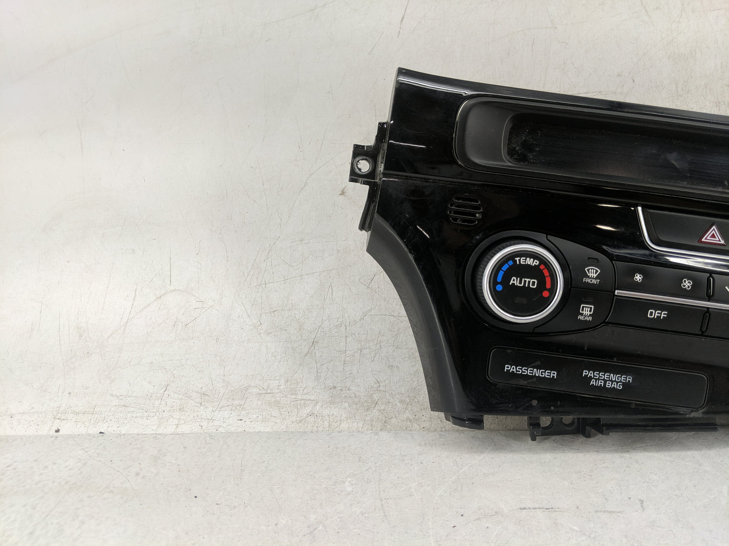 2014-2015 Kia Optima Climate Control Module Temperature AC/Heater Replacement P/N:97250-2TNN1CA Fits Fits 2014 2015 OEM Used