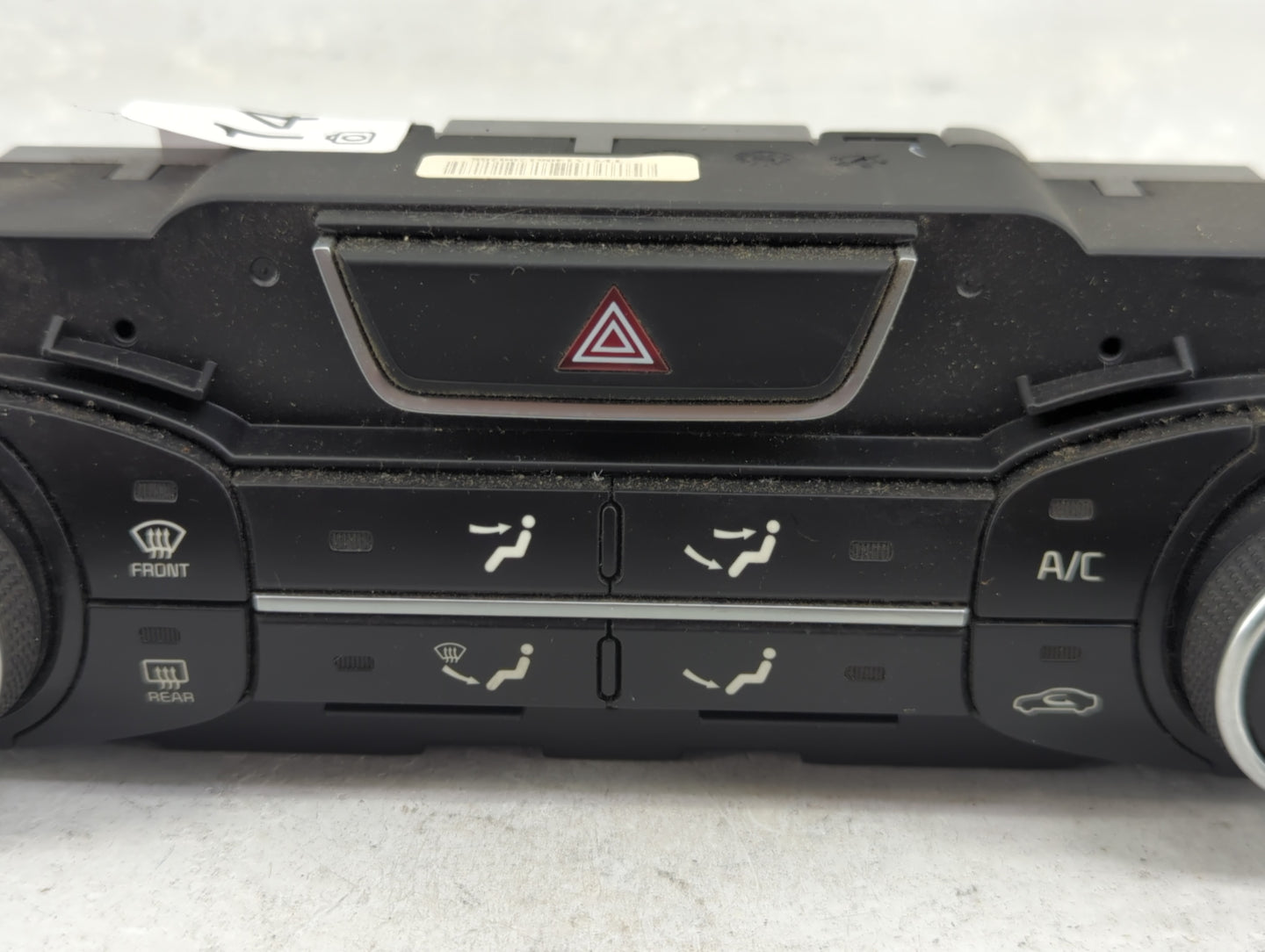2014-2015 Kia Optima Climate Control Module Temperature AC/Heater Replacement P/N:97250-2TLE0 Fits Fits 2014 2015 OEM Used A