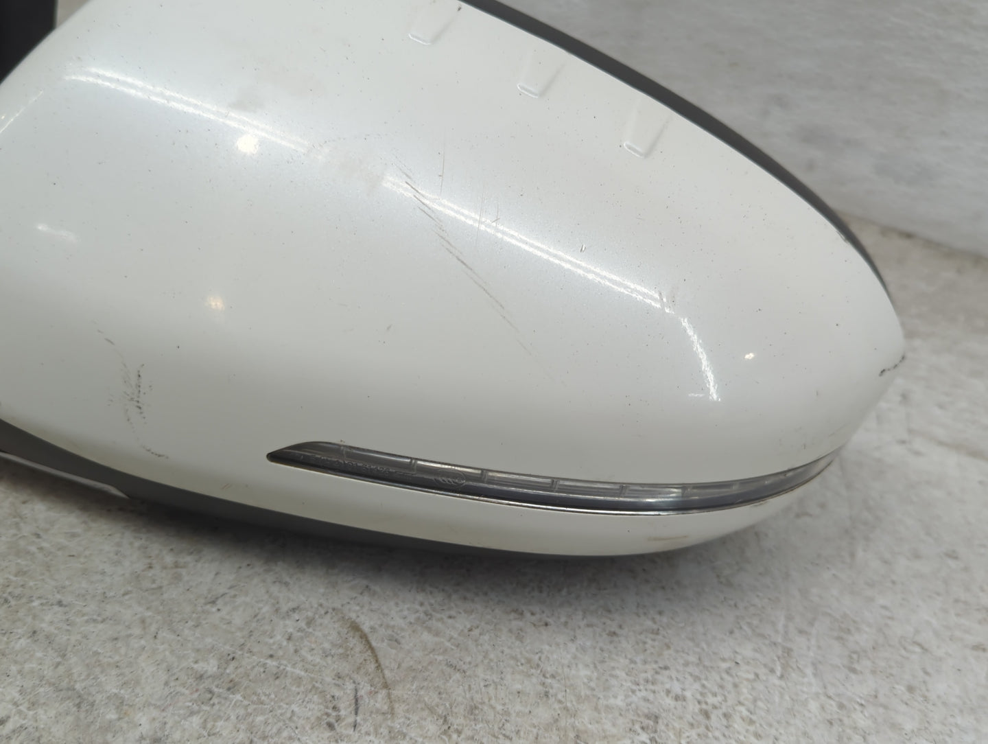 2014-2016 Kia Optima Driver Side View Mirror - Left Door Mirror OEM Used - Oemusedautoparts1.com