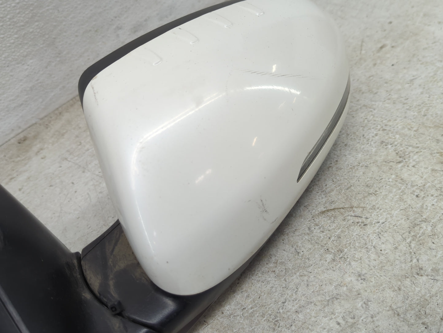 2014-2016 Kia Optima Driver Side View Mirror - Left Door Mirror OEM Used - Oemusedautoparts1.com