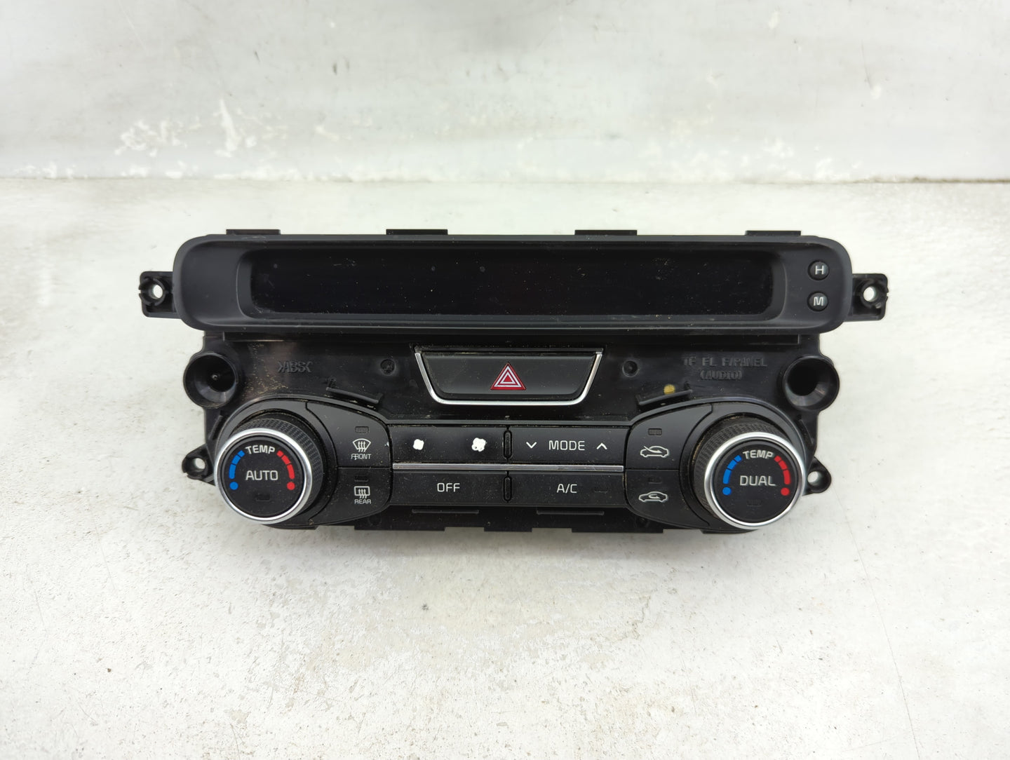 2014-2015 Kia Optima Climate Control Module Temperature AC/Heater Replacement P/N:97250-2TNN1CA Fits Fits 2014 2015 OEM Used