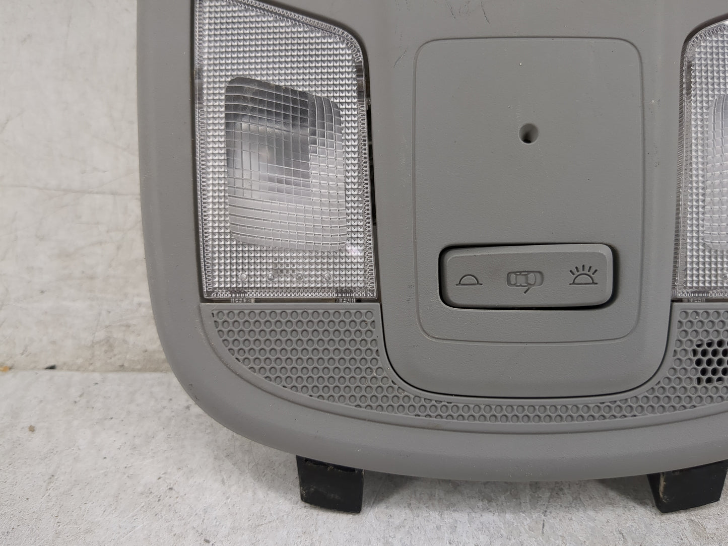 2015 Kia Optima Overhead Roof Console 1454682 - Oemusedautoparts1.com