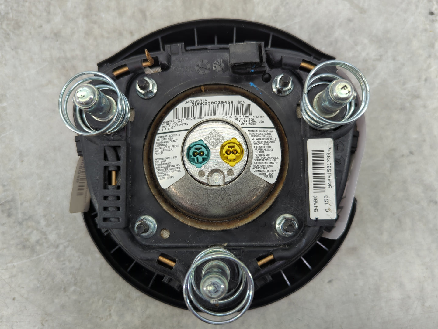 2014-2016 Kia Optima Air Bag Driver Left Steering Wheel Mounted Black - Oemusedautoparts1.com