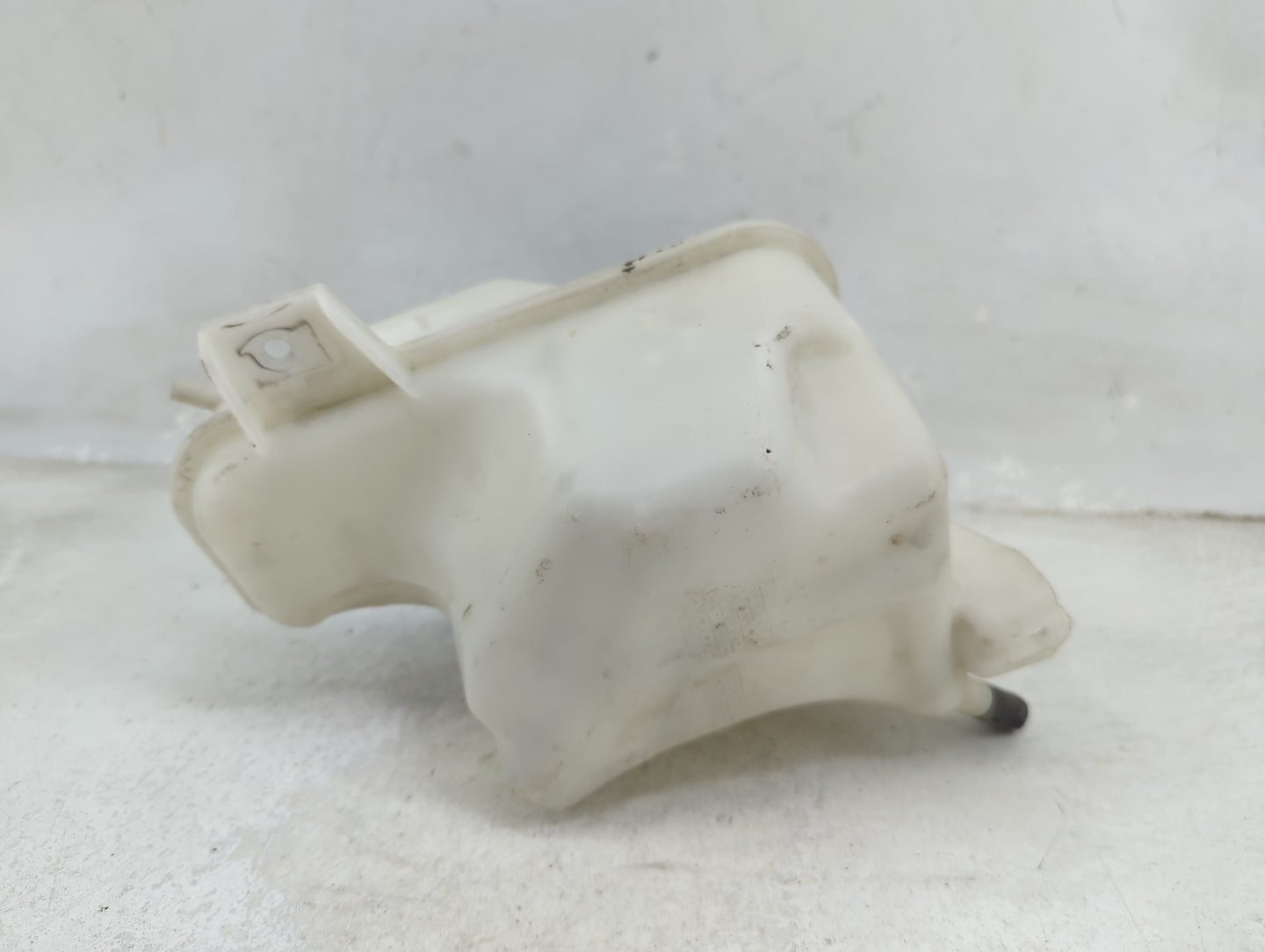 2011-2016 Kia Optima Radiator Coolant Overflow Expansion Tank Bottle 1459275 - Oemusedautoparts1.com