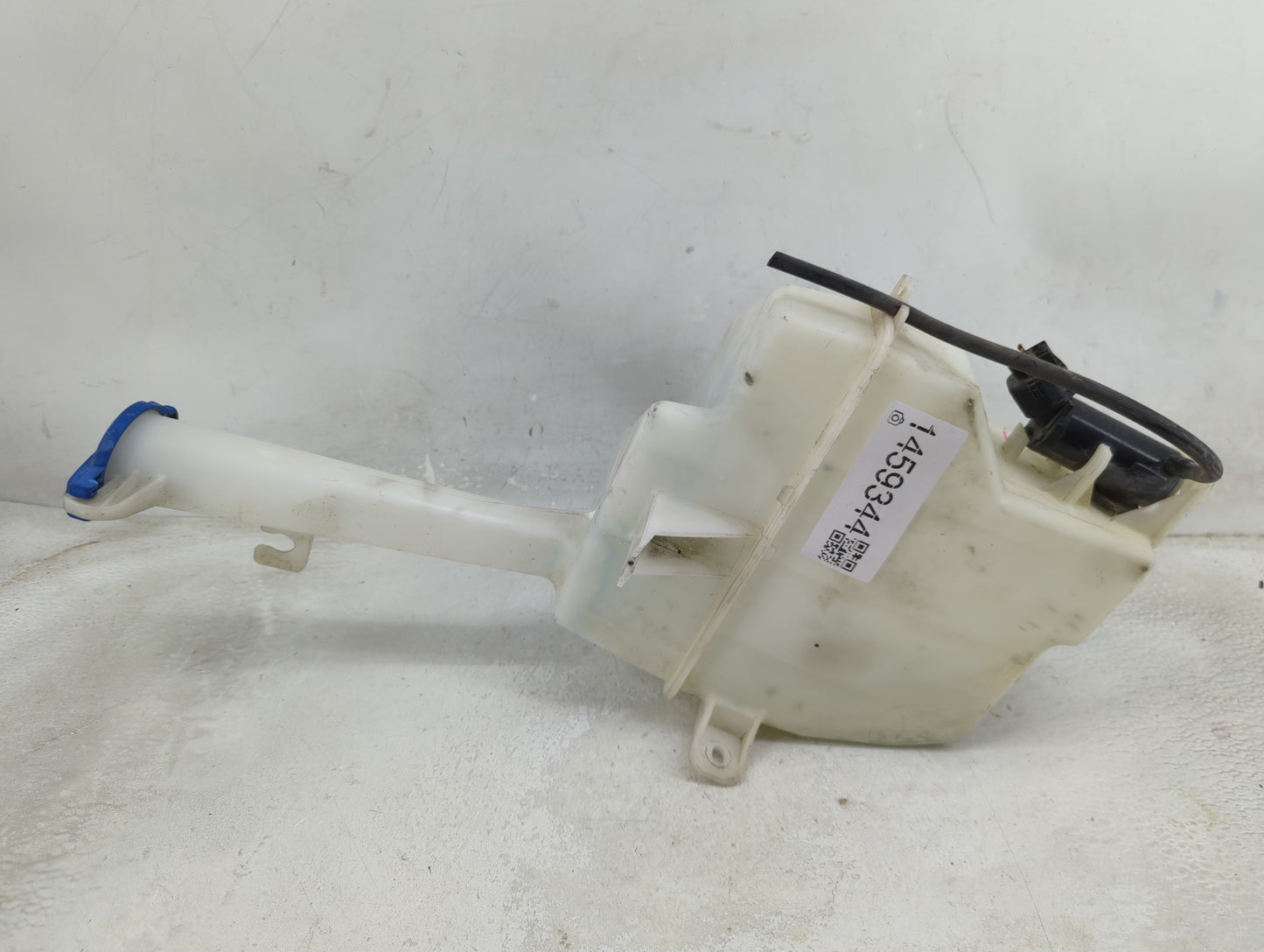 2011-2015 Kia Optima Windshield Washer Fluid Reservoir Bottle Oem 1459344 - Oemusedautoparts1.com