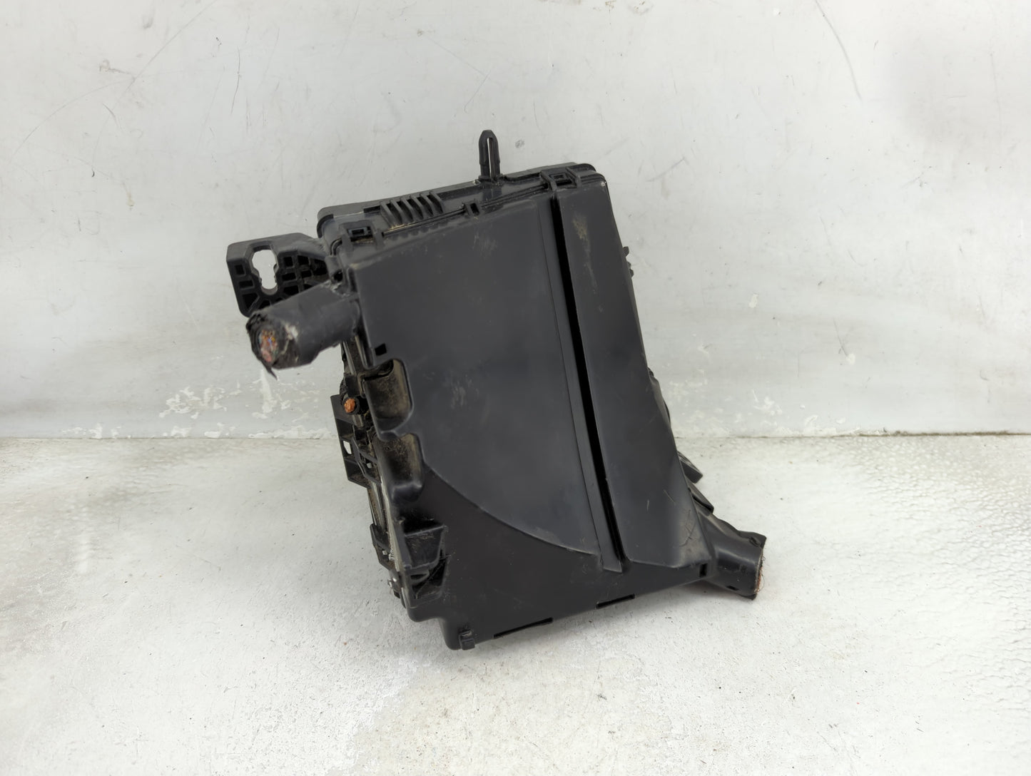 2014-2015 Kia Optima Fusebox Fuse Box Panel Relay Module P/N:91955-2T871QQK MG666078 Fits Fits 2014 2015 OEM Used Auto Parts