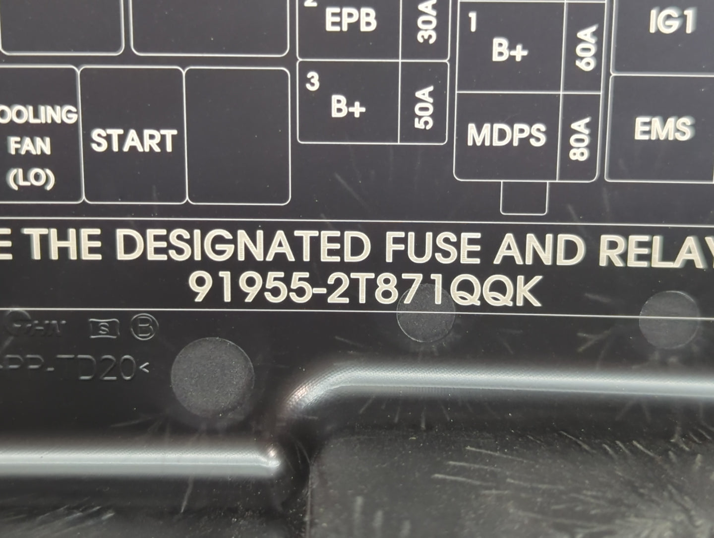 2014-2015 Kia Optima Fusebox Fuse Box Panel Relay Module P/N:91955-2T871QQK MG666078 Fits Fits 2014 2015 OEM Used Auto Parts